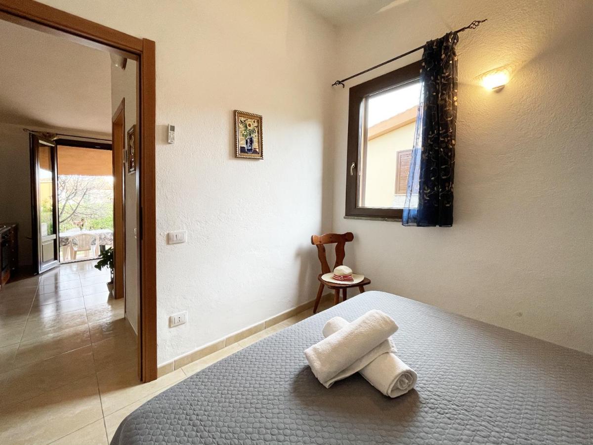 Erika Villa Castiadas Ngoại thất bức ảnh